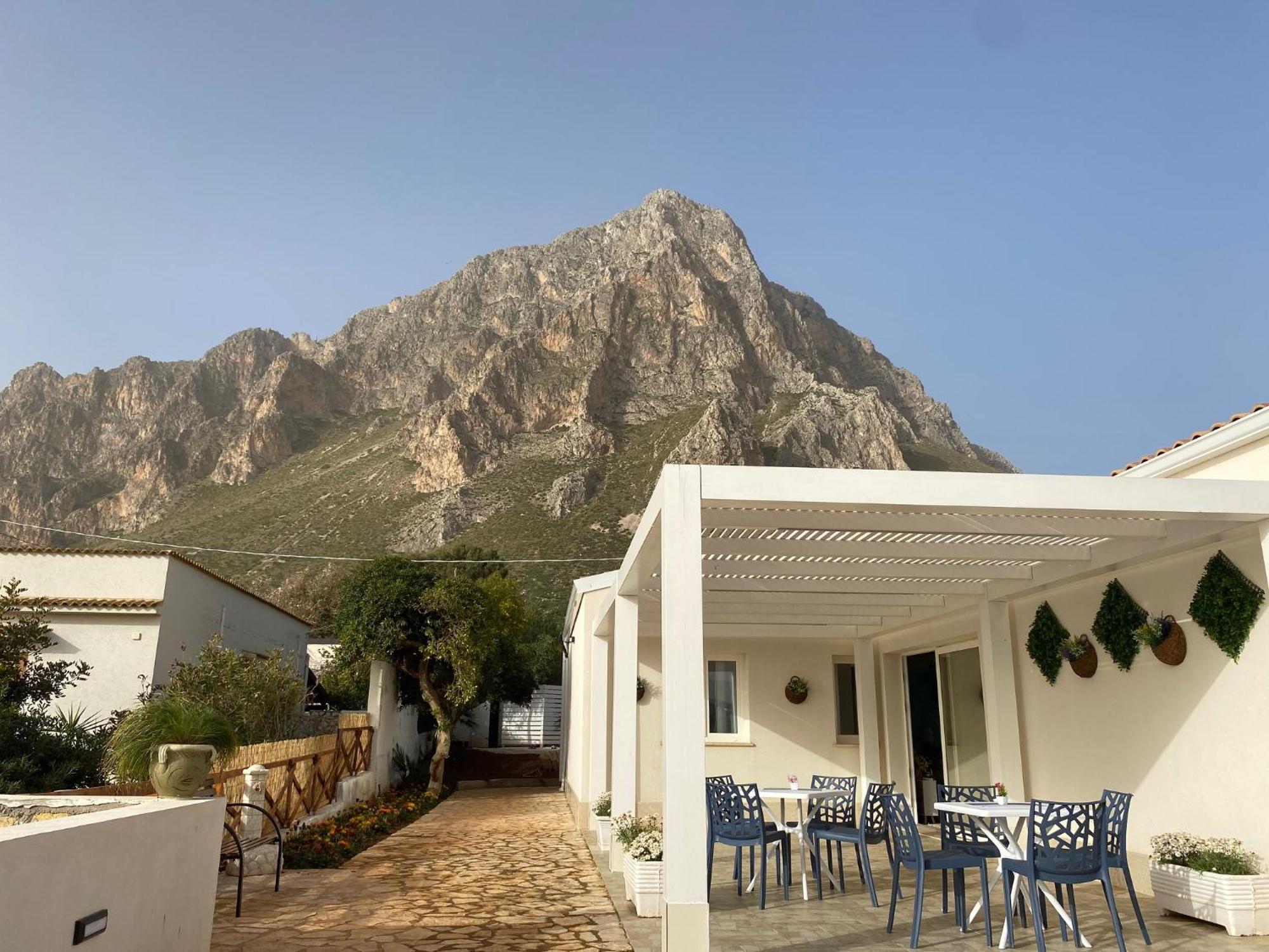 B&B Sicilia In Versi Custonaci Exterior foto